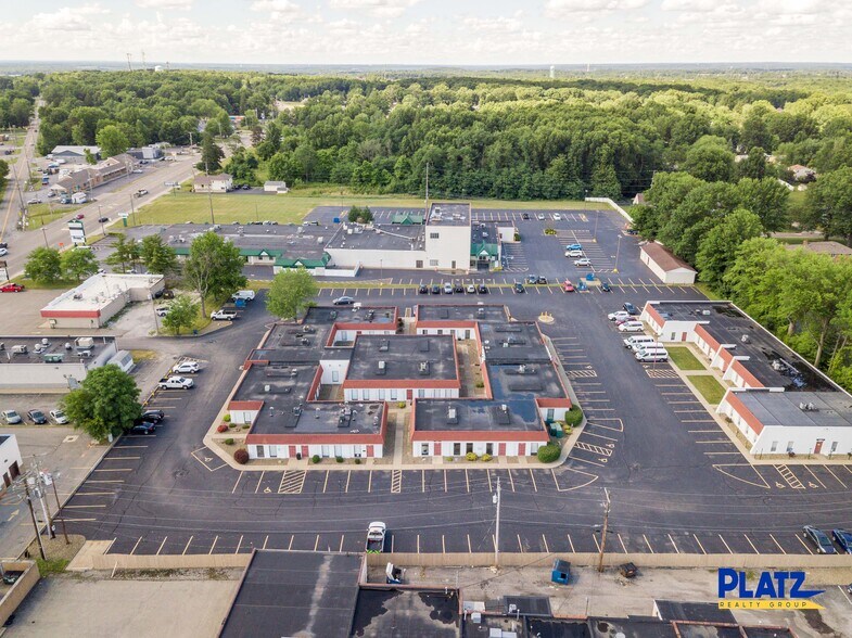 25 N Canfield Niles Rd, Youngstown, OH à louer - Photo de l’immeuble – Image 3 sur 10