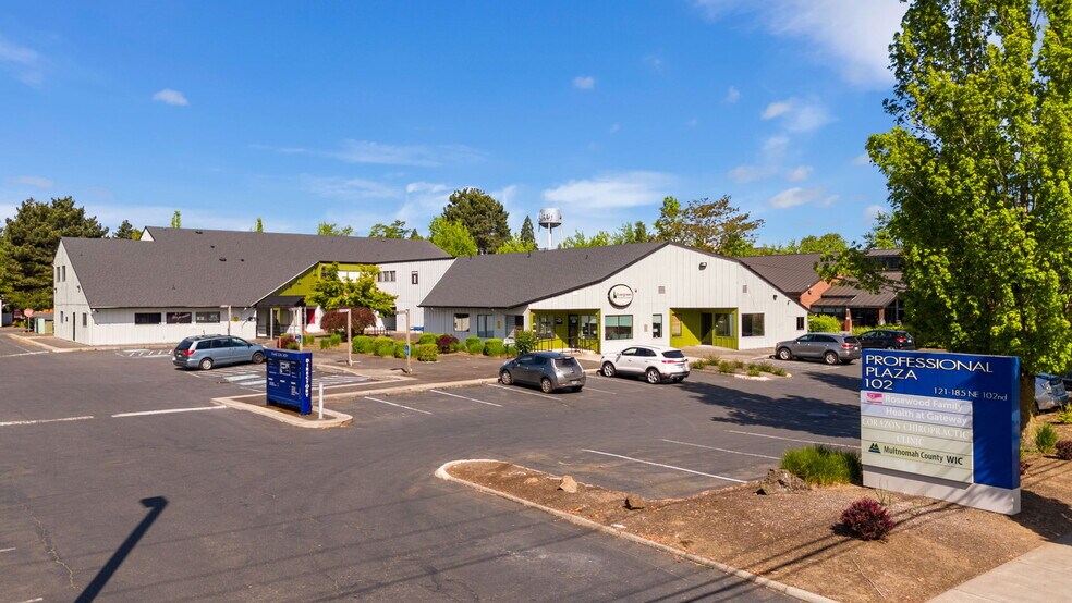 Professional Plaza portefeuille de 4 biens à vendre sur LoopNet.fr - Photo de l’immeuble – Image 2 sur 7