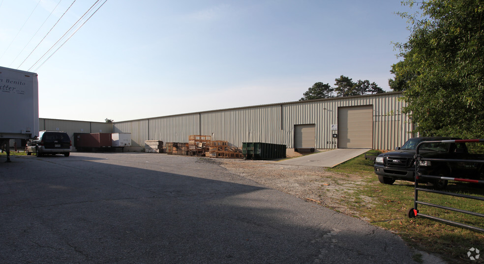 8306 Hazelbrand Rd NE, Covington, GA à louer - Photo de l’immeuble – Image 1 sur 6