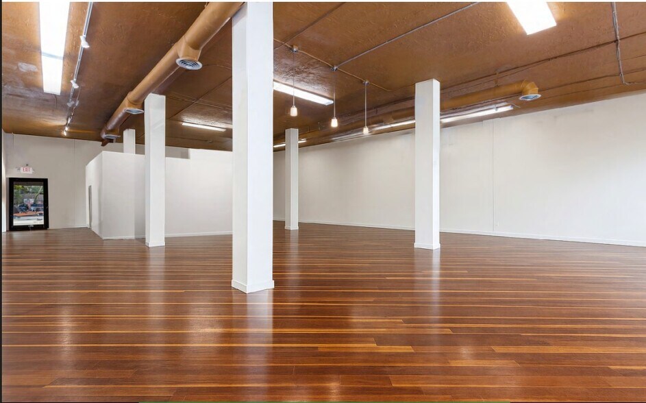 7222 Biscayne Blvd, Miami, FL à louer - Photo intérieure – Image 1 sur 8