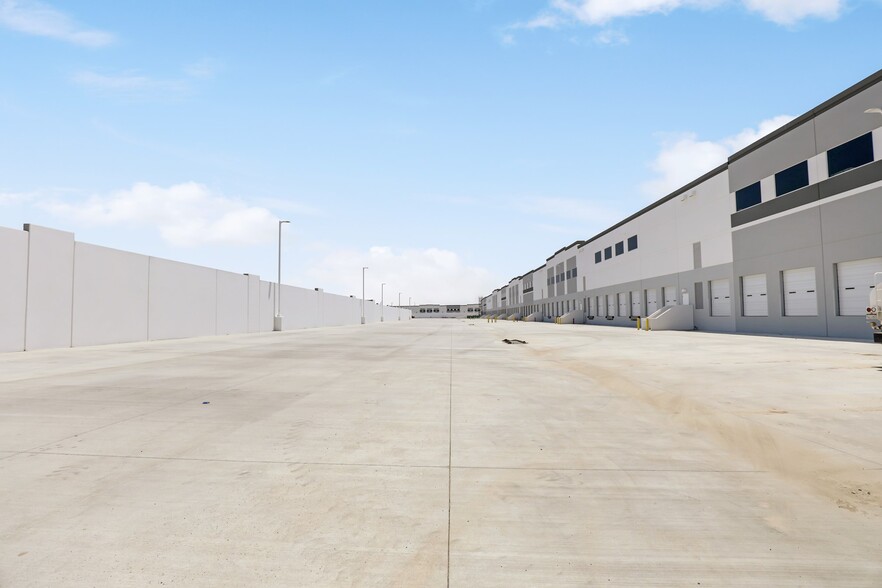 3600 Redlands Ave, Perris, CA à louer - Photo de l’immeuble – Image 3 sur 7