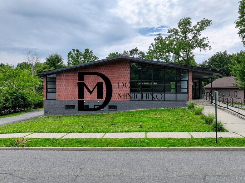 23 West St, Warwick, NY à louer - Photo de l’immeuble – Image 1 sur 8