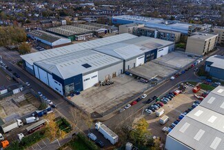 Plus de détails pour Jubilee Av, Londres - Industriel/Logistique à louer