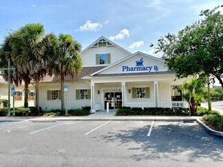 Plus de détails pour 910 Old Camp Rd, Lady Lake, FL - Local commercial à louer