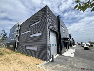 Plus de détails pour Local d'activités à louer