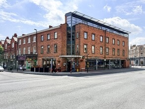 1-7 Ashley Rd, Altrincham à louer Photo de l’immeuble– Image 1 sur 7