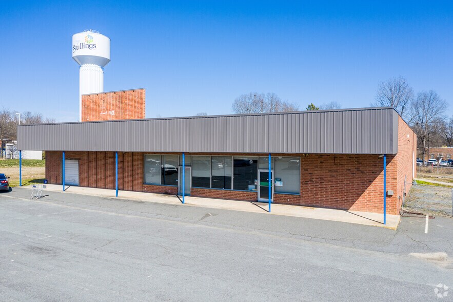 2725 Old Monroe Rd, Matthews, NC à louer - Photo de l’immeuble – Image 3 sur 26