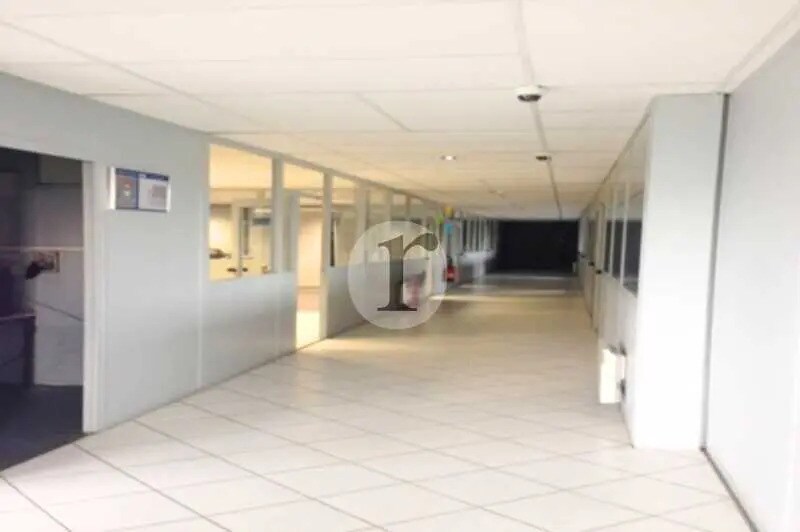 Local d’activités dans Nieppe à louer - Photo intérieure – Image 2 sur 11
