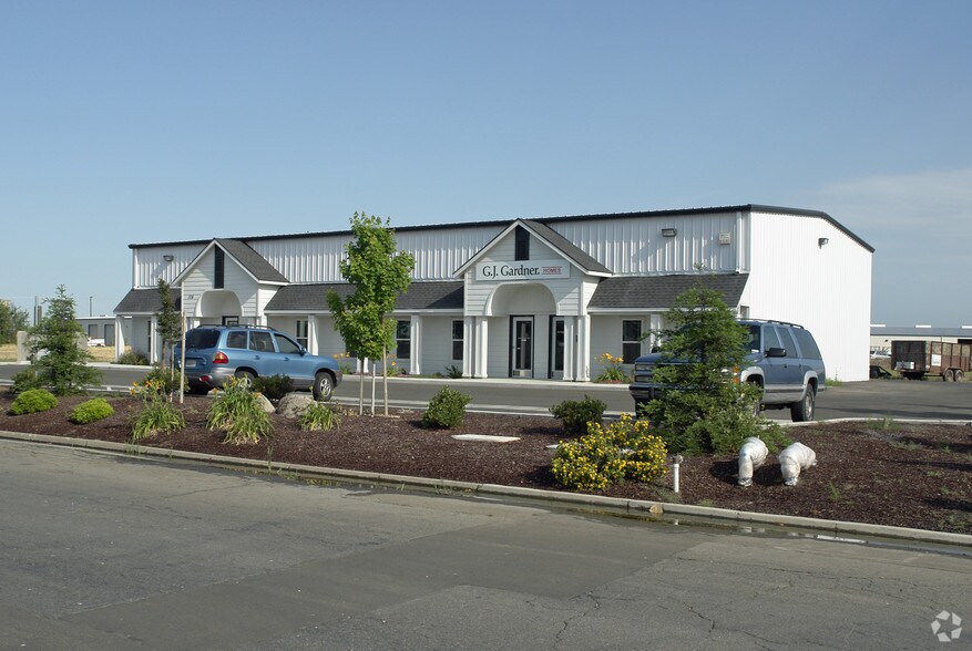 128 Heron Way, Merced, CA à louer - Photo de l’immeuble – Image 2 sur 44