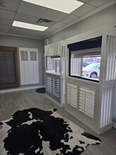 11001-11013 S Memorial Dr, Tulsa, OK à louer Photo intérieure– Image 2 sur 7