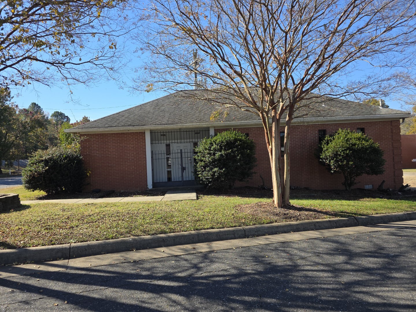 700 S Railroad Ave, Kings Mountain, NC à louer Photo de l’immeuble– Image 1 sur 8