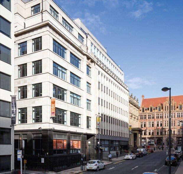 4 South Parade, Leeds à louer - Photo de l’immeuble – Image 2 sur 2