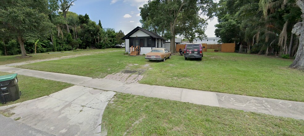 2002 Karolina Ave, Winter Park, FL à vendre - Photo de l’immeuble – Image 2 sur 3