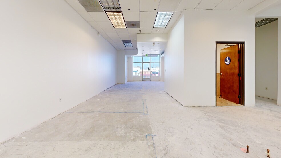 10120-10130 Garden Grove Blvd, Garden Grove, CA à louer - Numérisation 3D Matterport – Image 2 sur 24