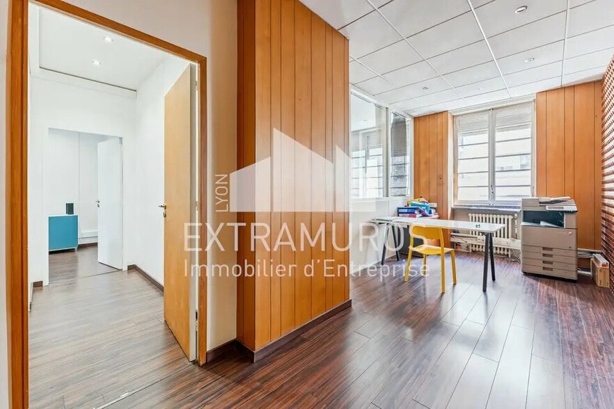 15 Rue Des Rancy, Lyon à vendre - Photo de l’immeuble – Image 3 sur 11