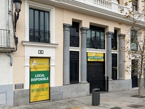 Plaza De Santa Ana, 4, Madrid, Madrid à louer Photo de l’immeuble– Image 1 sur 2