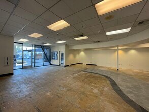 2550 W El Camino Ave, Sacramento, CA à louer Photo intérieure– Image 1 sur 1