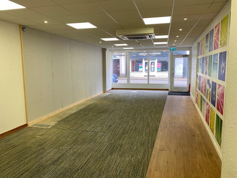 43 High St, Newport à louer - Photo de l’immeuble – Image 2 sur 4