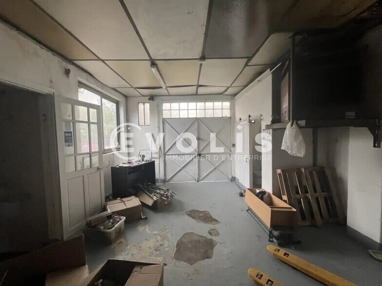 Industriel/Logistique dans Maisons-Alfort à vendre - Photo de l’immeuble – Image 3 sur 17