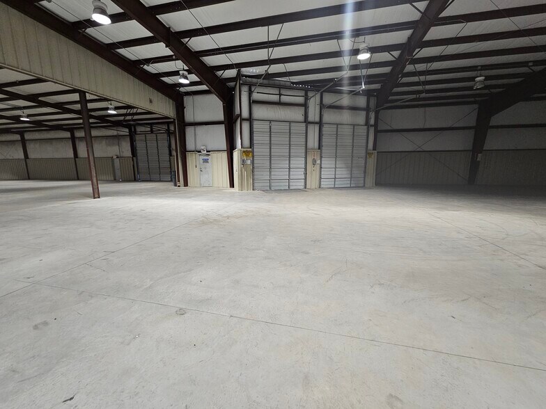 2719 E Elms Rd, Killeen, TX à louer - Photo de l’immeuble – Image 3 sur 19