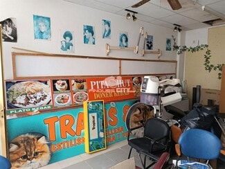 Plus de détails pour Local commercial à vendre