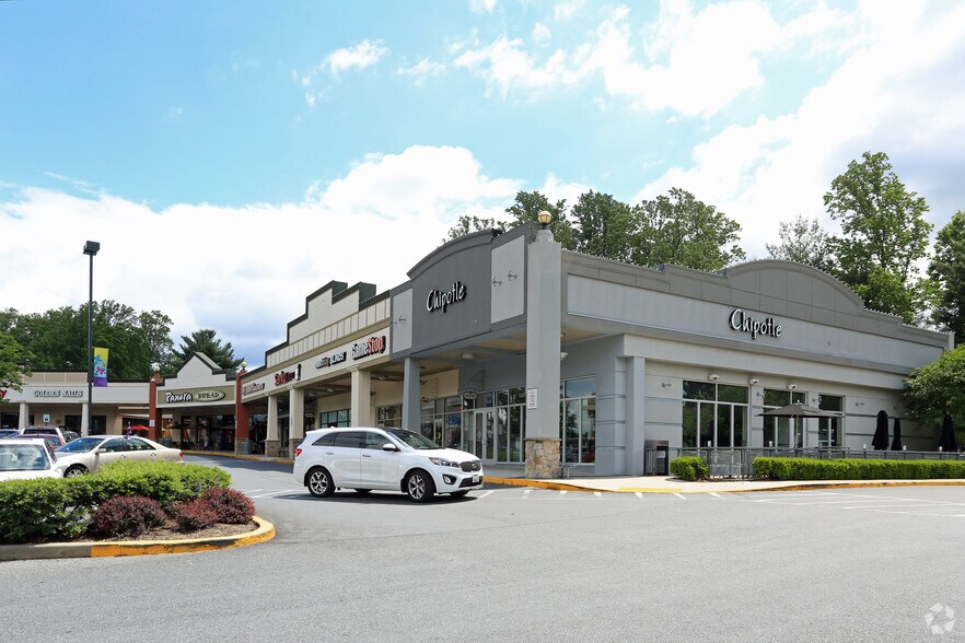 13501-13781 Connecticut Ave, Silver Spring, MD à louer - Photo de l’immeuble – Image 2 sur 9