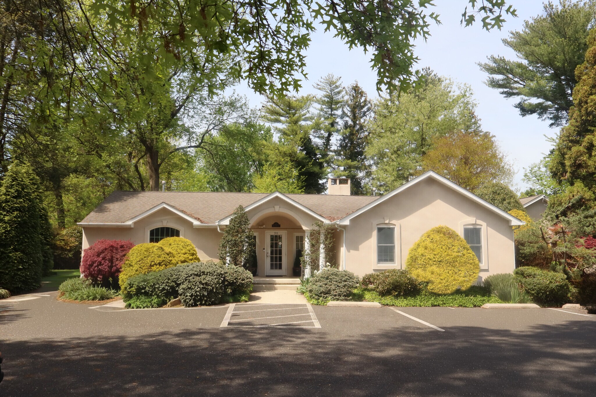 90 N Kings Hwy, Cherry Hill, NJ à vendre Photo de l’immeuble– Image 1 sur 6