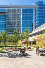 10050 Constellation Blvd, Los Angeles, CA à louer Photo de l’immeuble– Image 1 sur 2