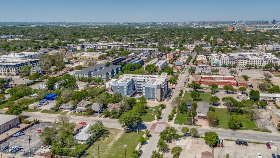 404 Sunset Ave, Dallas, TX à vendre - Aérien – Image 3 sur 5
