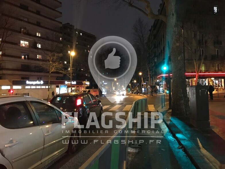 Local commercial dans Paris à louer - Photo de l’immeuble – Image 1 sur 6
