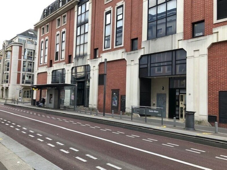 Local commercial dans Rouen à louer - Photo de l’immeuble – Image 2 sur 2