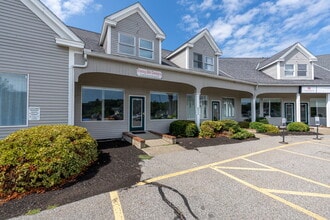 102 Bridge Rd, Salisbury, MA à louer Photo intérieure– Image 1 sur 21