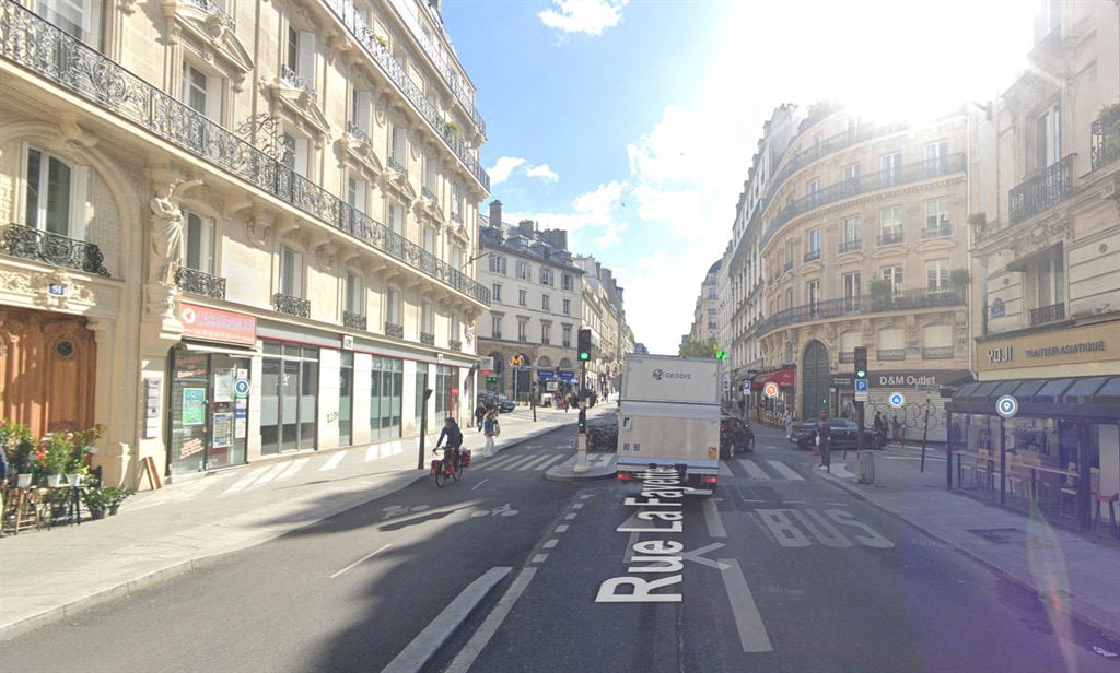 89 Rue La Fayette, Paris à louer Photo de l’immeuble– Image 1 sur 2