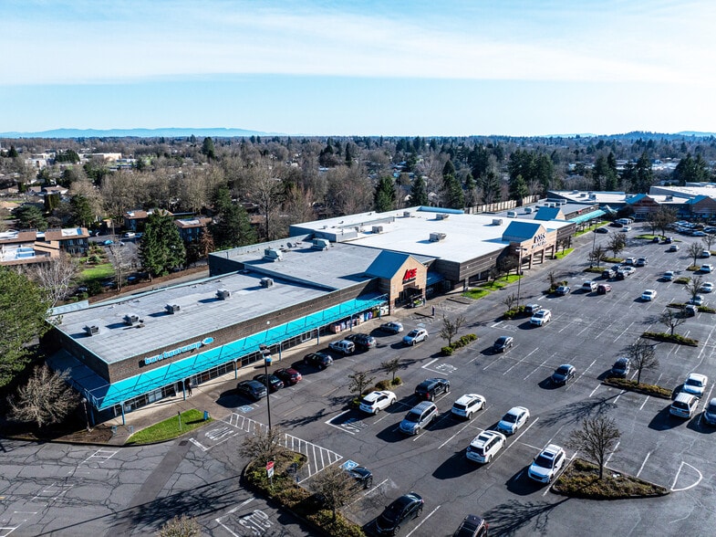 2305-2575 NW Kings Blvd, Corvallis, OR à louer - Photo principale – Image 1 sur 27