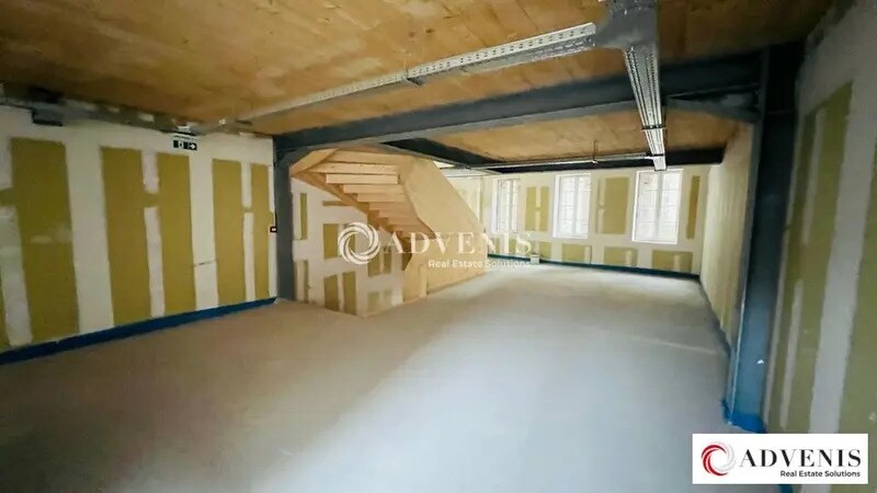 Bureau dans Bordeaux à vendre - Photo de l’immeuble – Image 3 sur 11