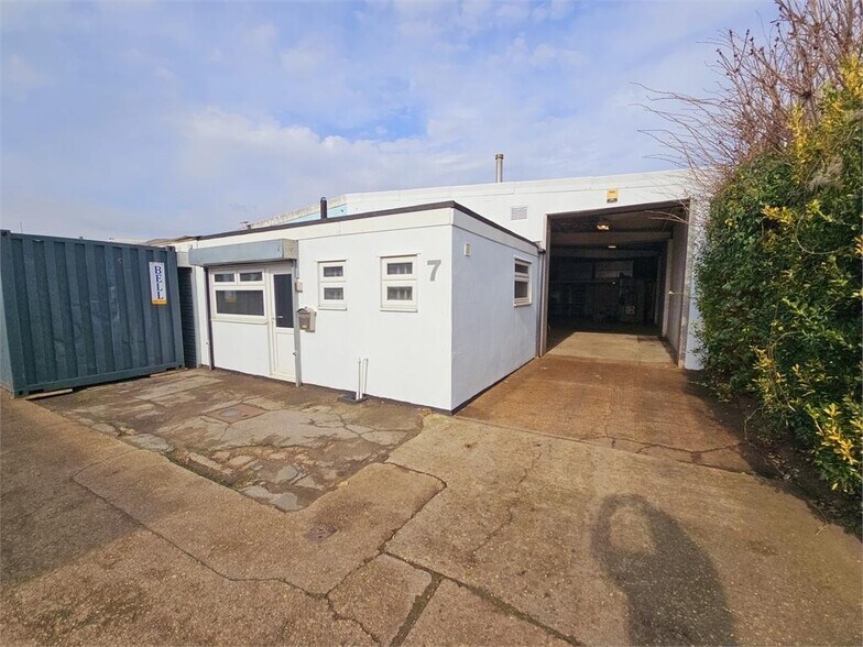 7 Star Ln, Southend-On-Sea à louer - Photo de l’immeuble – Image 1 sur 11