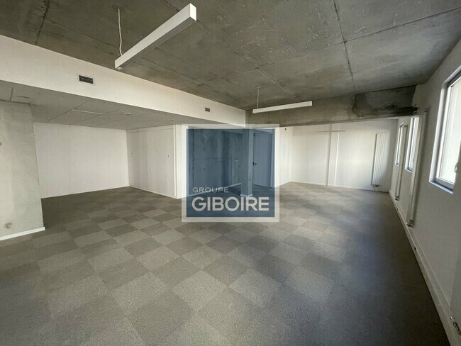 Plus de détails pour 8 Rue Julien Gracq, Angers - Bureau à louer