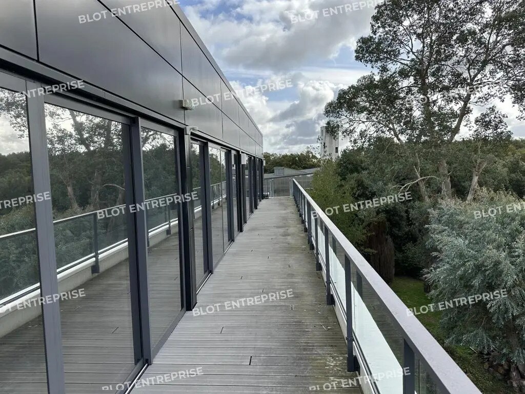 Bureau dans Quimperlé à louer Photo de l’immeuble– Image 1 sur 7