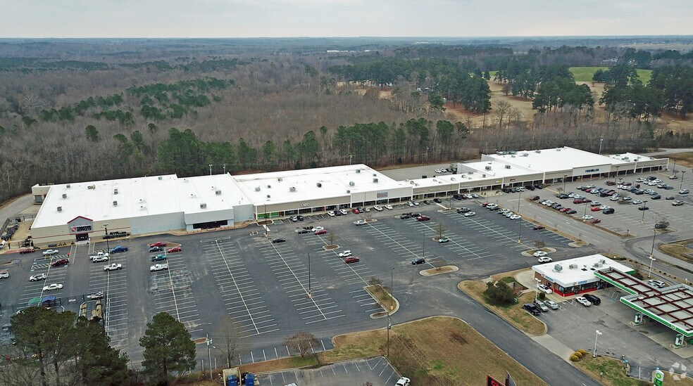 279-339 S Bickett Blvd, Louisburg, NC à louer - Photo principale – Image 2 sur 2