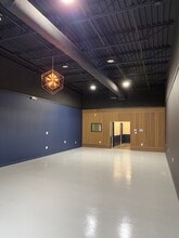 7835 Good Middling Dr, Fayetteville, NC à louer Photo intérieure– Image 2 sur 11