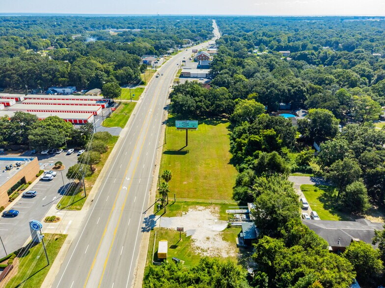 900 Block Of Creighton Rd, Pensacola, FL à vendre - Photo de l’immeuble – Image 3 sur 6