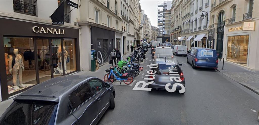 Local commercial dans Paris à louer Photo de l’immeuble– Image 1 sur 2