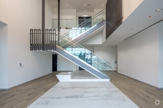 5255 Katella Ave, Cypress, CA à louer Photo intérieure– Image 2 sur 16