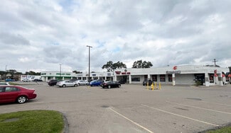Plus de détails pour 25001 Gratiot Ave, Eastpointe, MI - Local commercial à louer