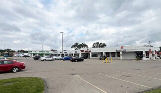 Plus de détails pour 25001 Gratiot Ave, Eastpointe, MI - Local commercial à louer
