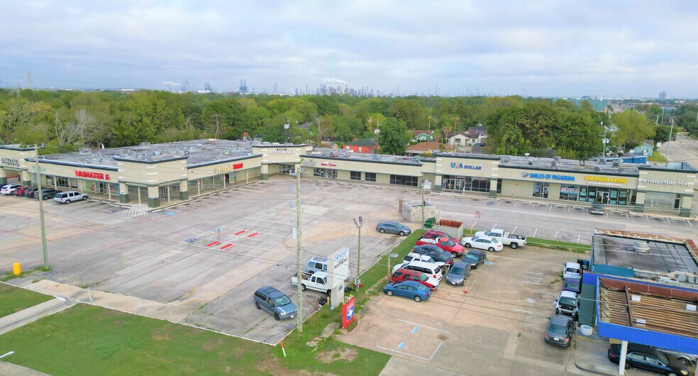918 W Southmore Ave, Pasadena, TX à louer - Photo de l’immeuble – Image 2 sur 7
