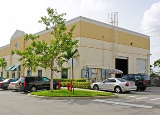 Plus de détails pour 917 NW 31st Ave, Pompano Beach, FL - Local d'activités à louer