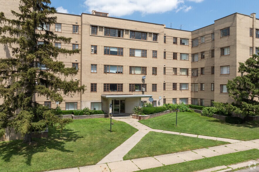 850 Whitmore Rd, Detroit, MI à vendre - Photo de l’immeuble – Image 3 sur 5