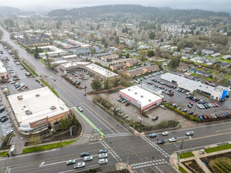 919-935 NW Circle Blvd, Corvallis, OR à louer - Photo de l’immeuble – Image 3 sur 16