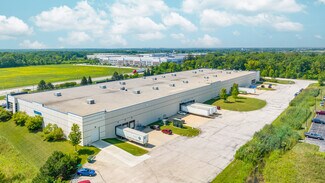 Plus de détails pour 100 W Oakwood Rd, Oak Creek, WI - Industriel/Logistique à louer